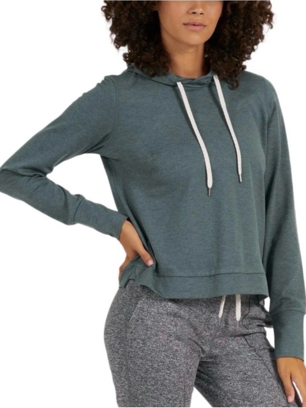 Vuori green Essential hoodie